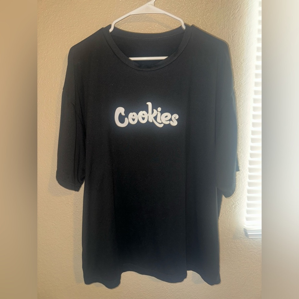 ALL Shirts $5 !!!

All good condition
No holes or stains
All large or XL